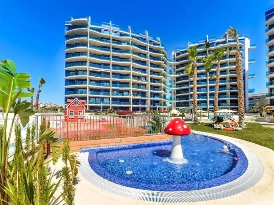 Apartment Deluxe Clara Sea Senses 또레비에하 외부 사진