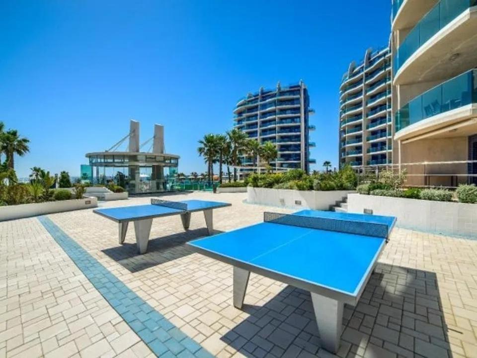 Apartment Deluxe Clara Sea Senses 또레비에하 외부 사진
