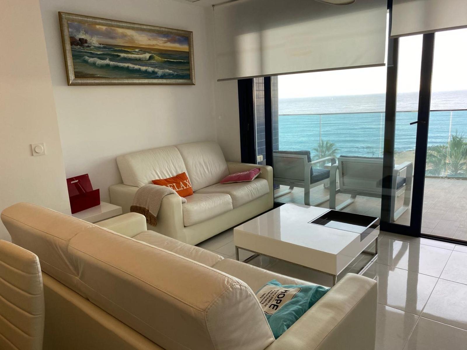 Apartment Deluxe Clara Sea Senses 또레비에하 외부 사진