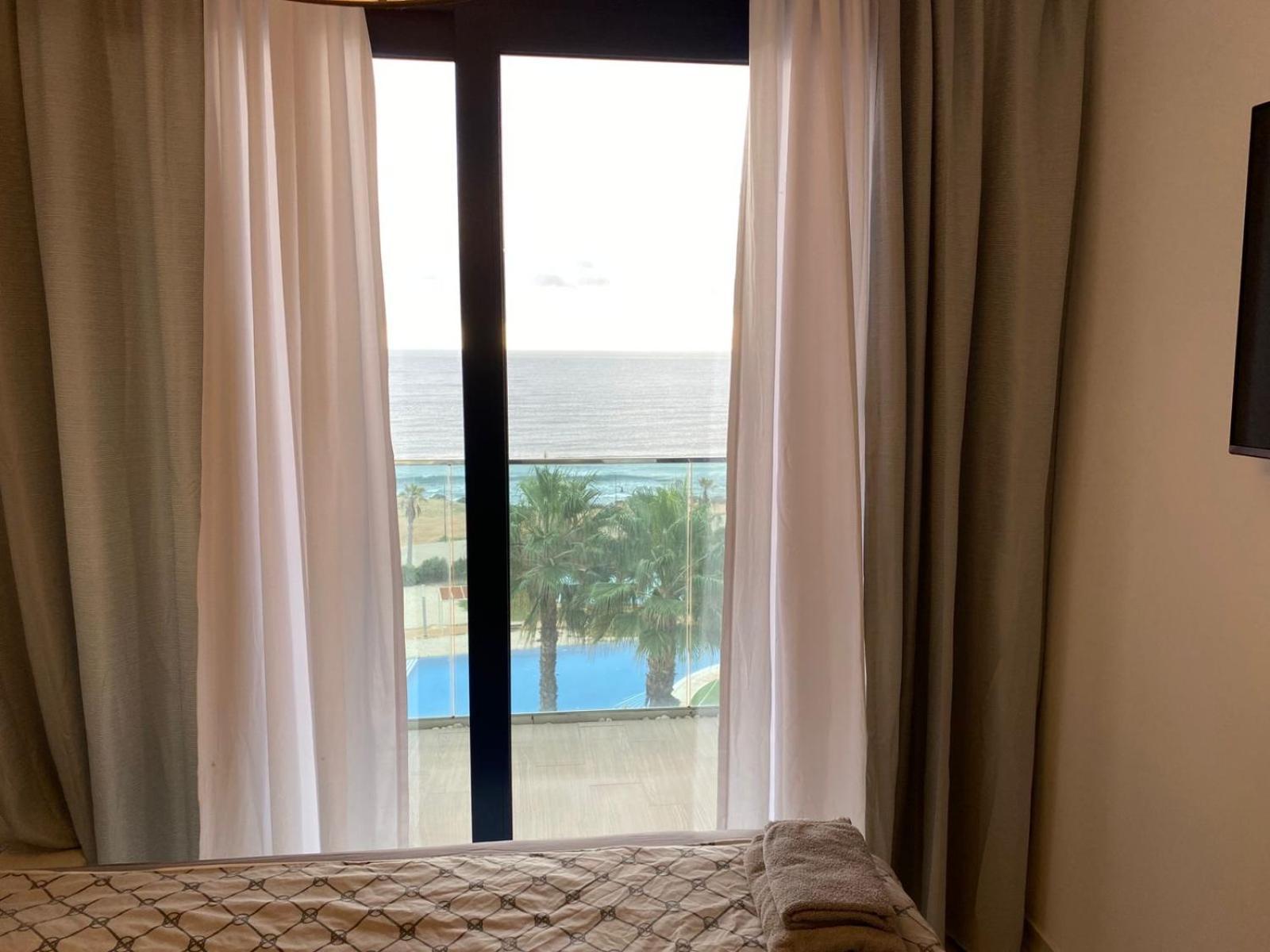 Apartment Deluxe Clara Sea Senses 또레비에하 외부 사진